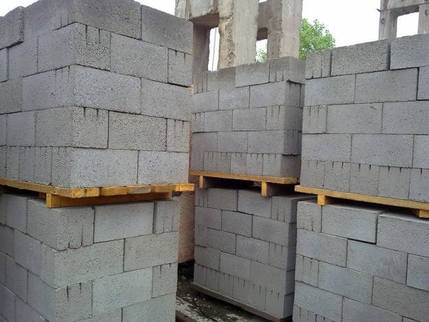 Бизнес идея - как получить строительные блоки без цемента